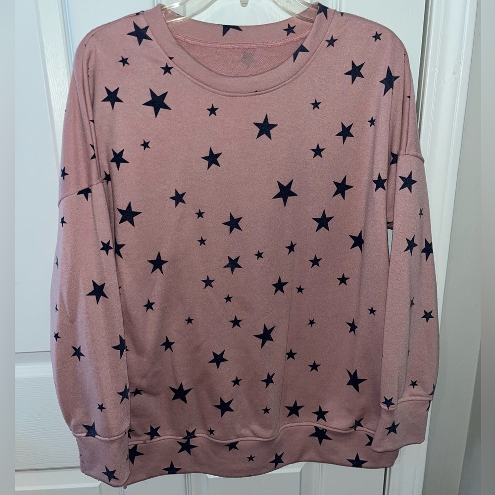 Thin star printed sweatshirt🩷
